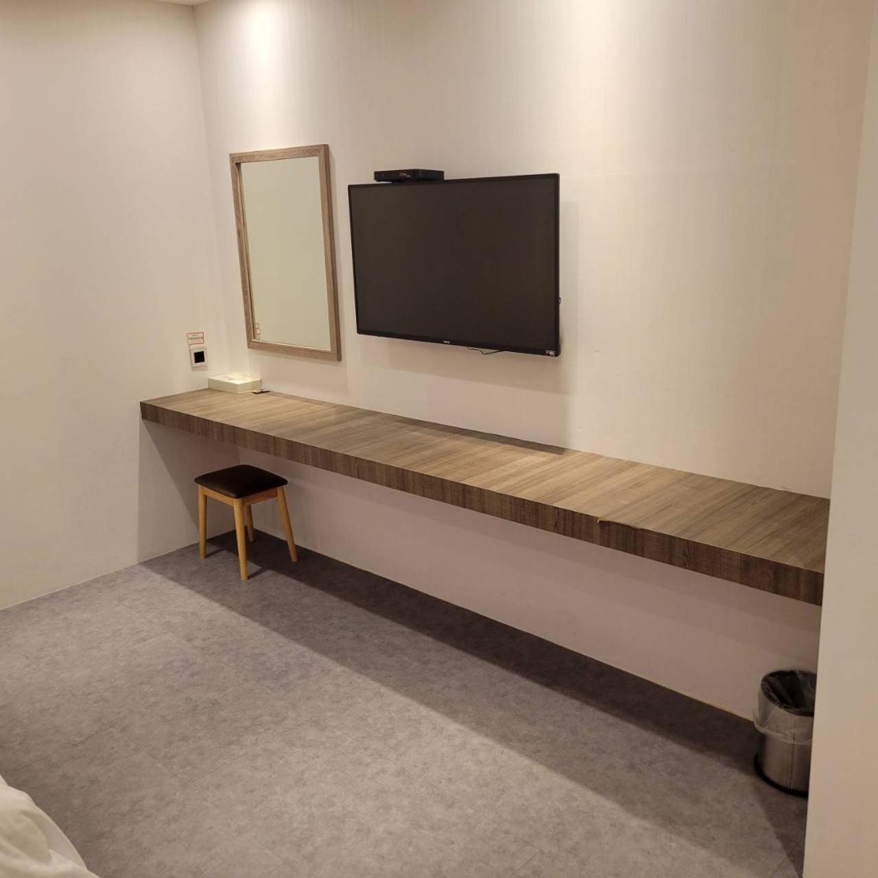 Attic Hotel Tajpej Zewnętrze zdjęcie